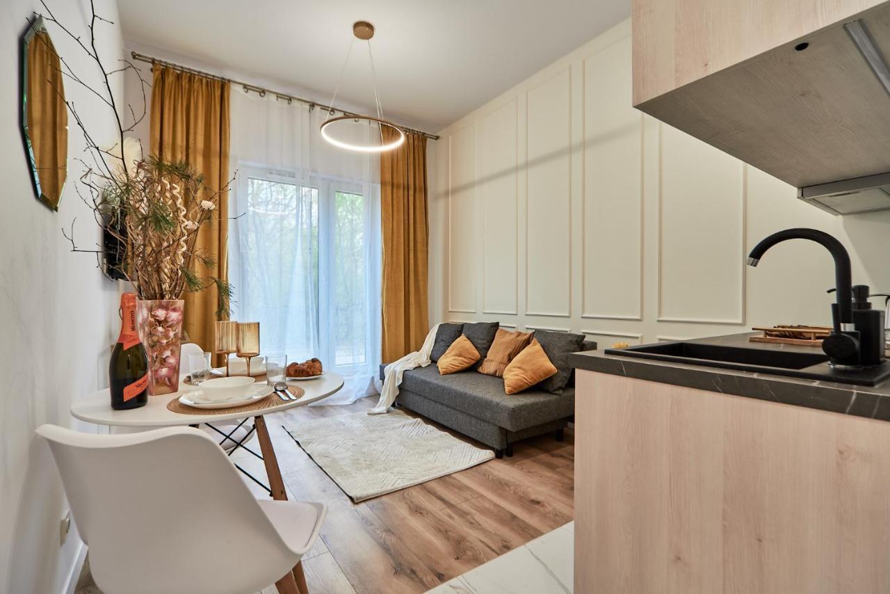 Superapart Marywilska 68B Warsawa Bagian luar foto